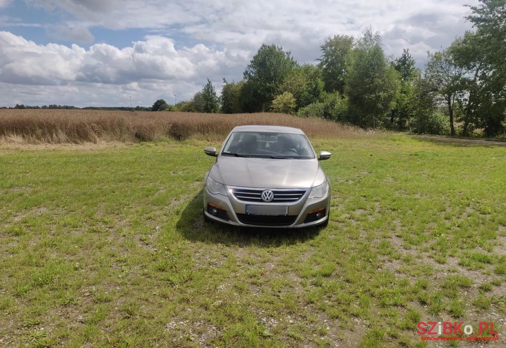2010' Volkswagen Passat 2.0 Tsi Dsg photo #2