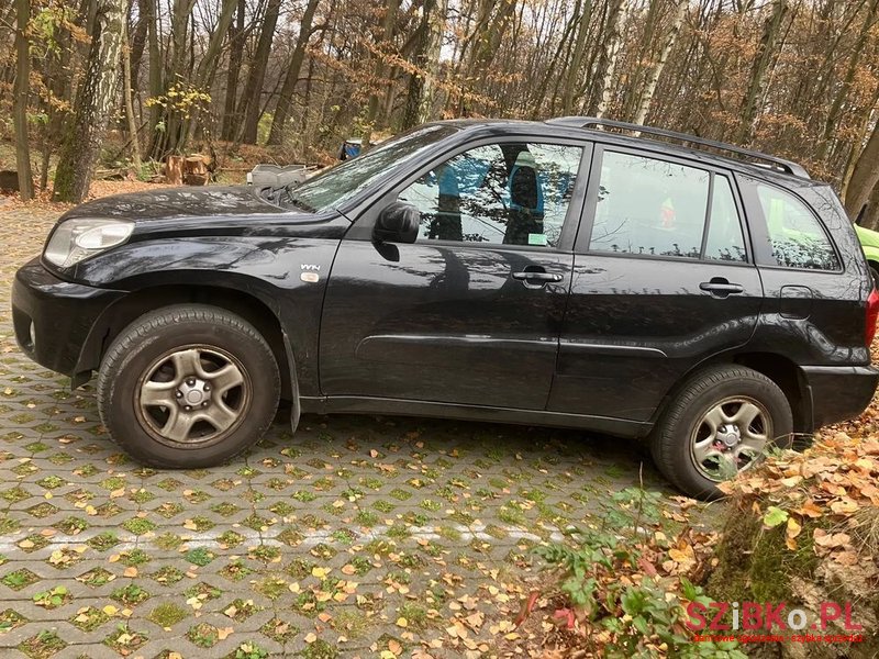 2005' Toyota RAV4 2.0 Vvt-I 4X4 photo #3