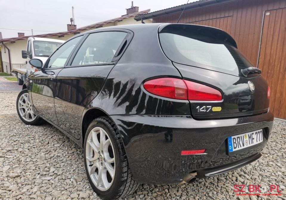 2010' Alfa Romeo 147 photo #4