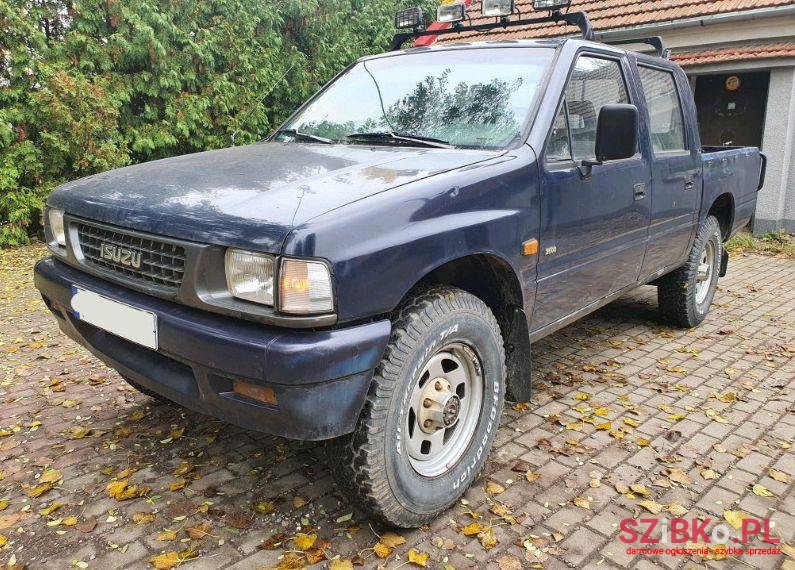 1991' Isuzu Campo photo #1