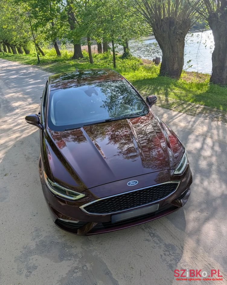 2017' Ford Fusion photo #2