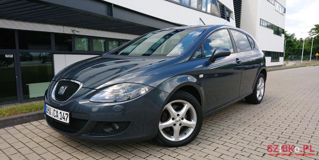 2005' SEAT Leon photo #1