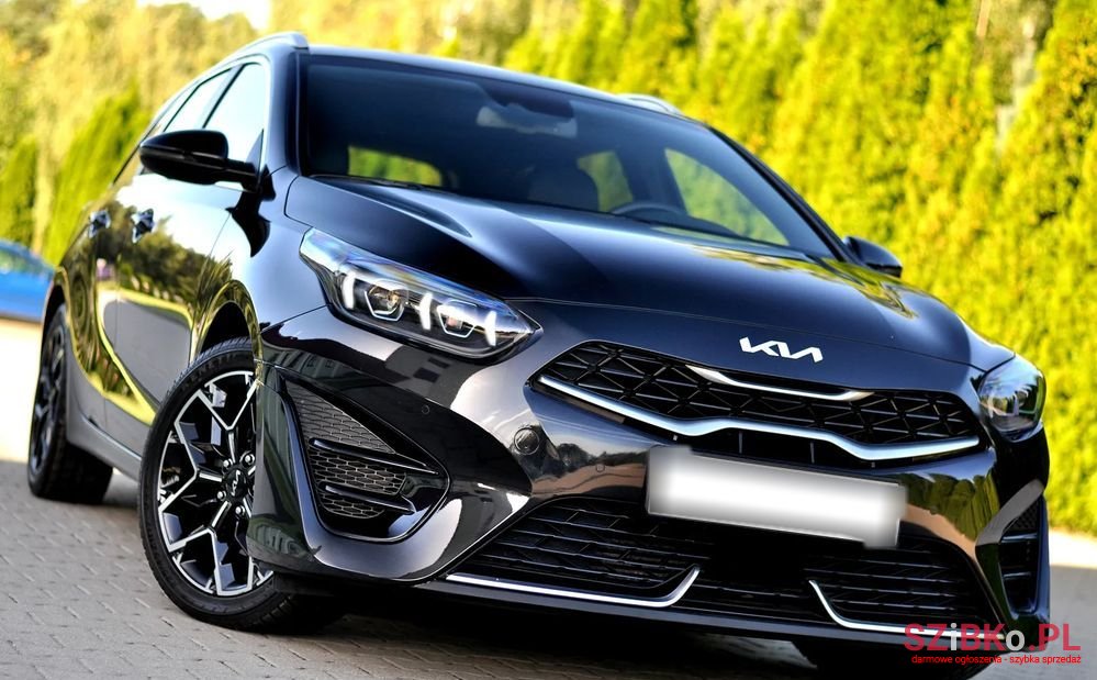 2023' Kia Ceed 1.5 T-Gdi Gt-Line photo #1