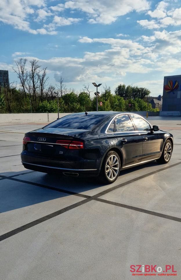 2015' Audi A8 photo #3
