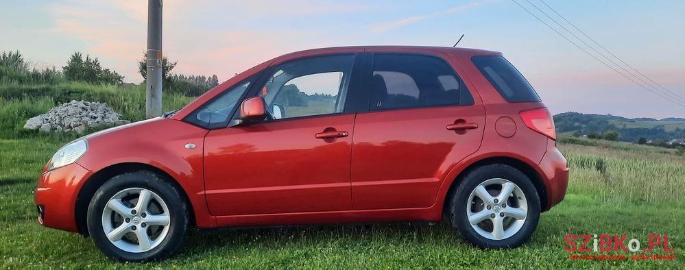 2008' Suzuki SX4 1.6 Gs / Premium photo #6