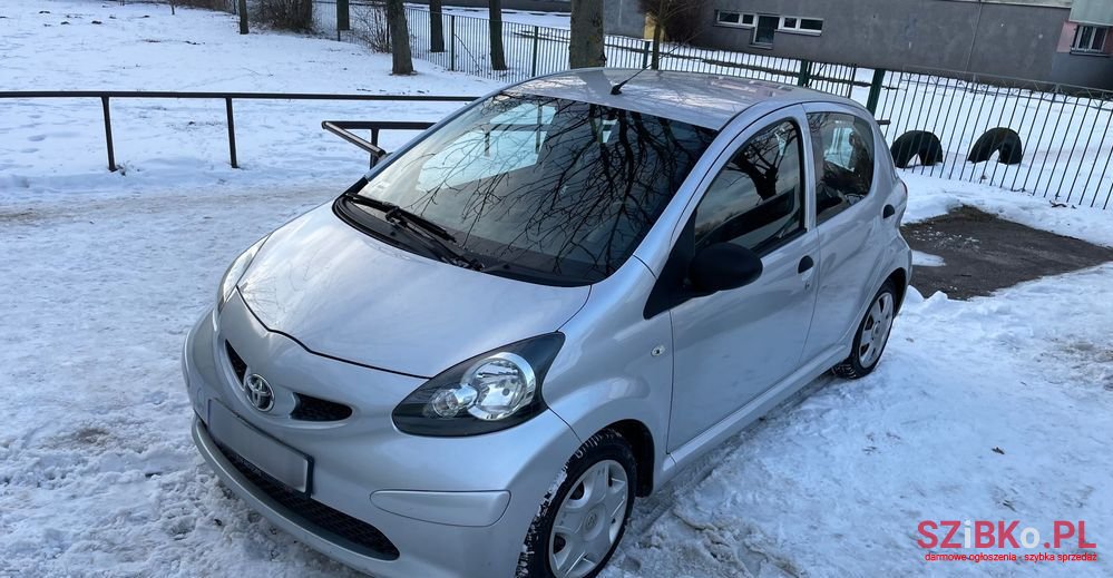 2006' Toyota Aygo photo #3