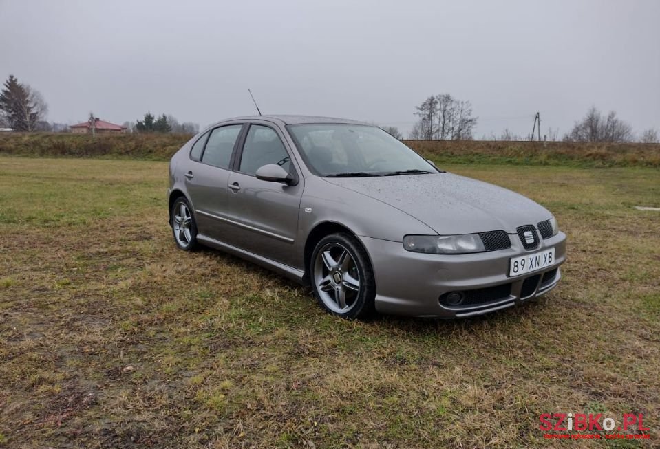 2003' SEAT Leon photo #4