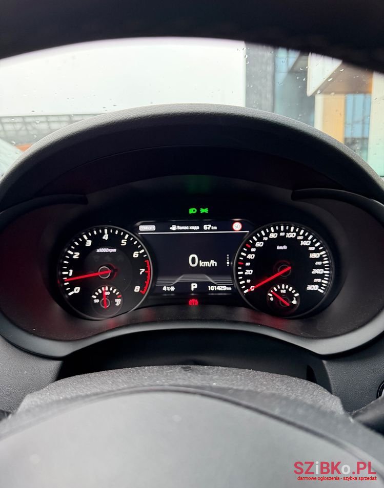 2020' Kia Stinger photo #5