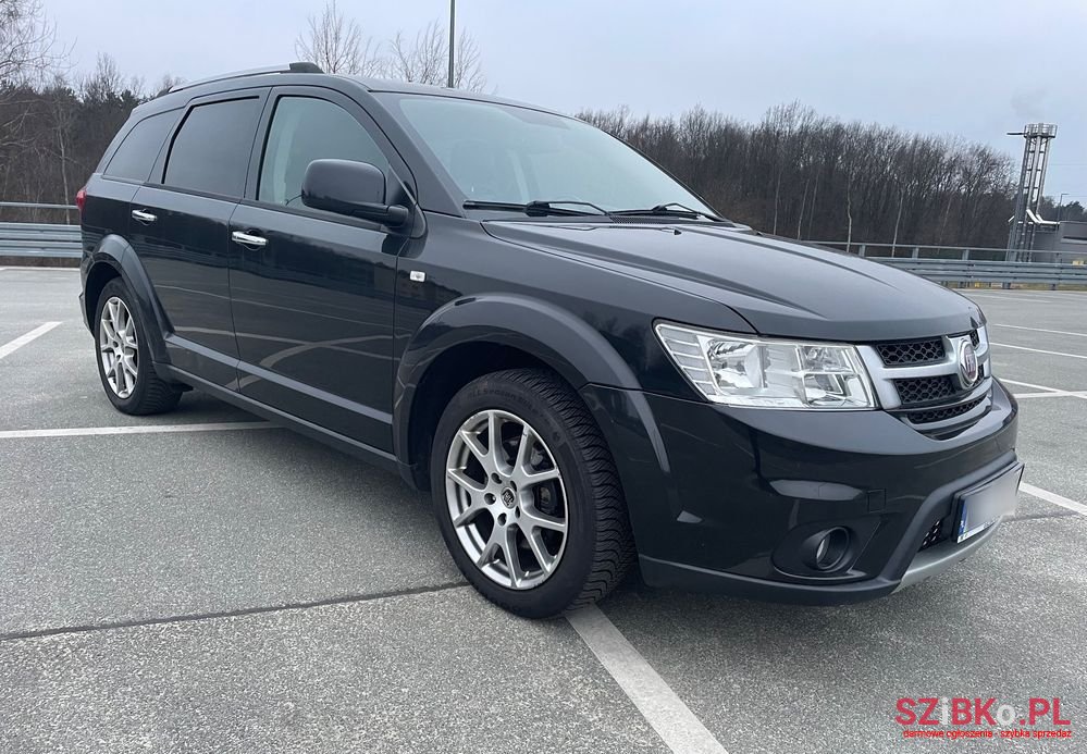 2012' Fiat Freemont photo #6