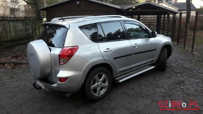 2007' Toyota RAV4 photo #6