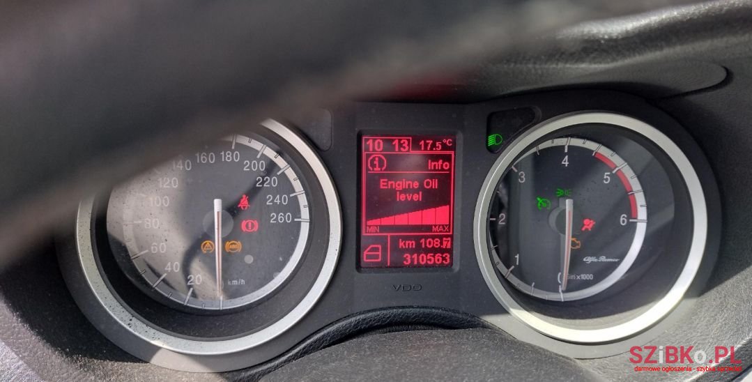 2007' Alfa Romeo 159 photo #2