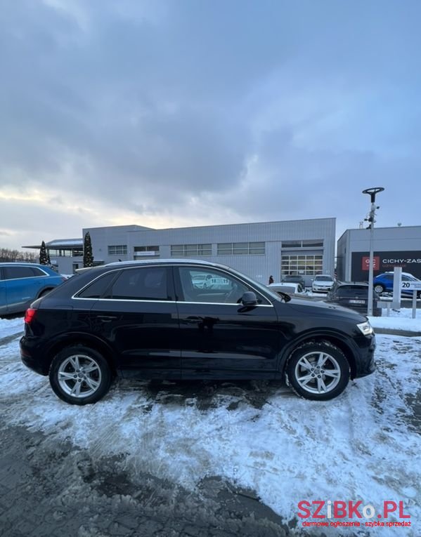 2015' Audi Q3 S Tronic photo #3