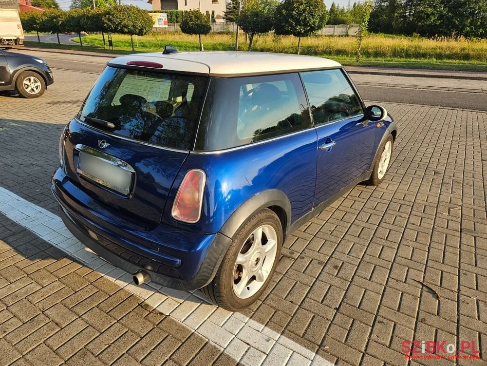 2002' MINI One photo #4