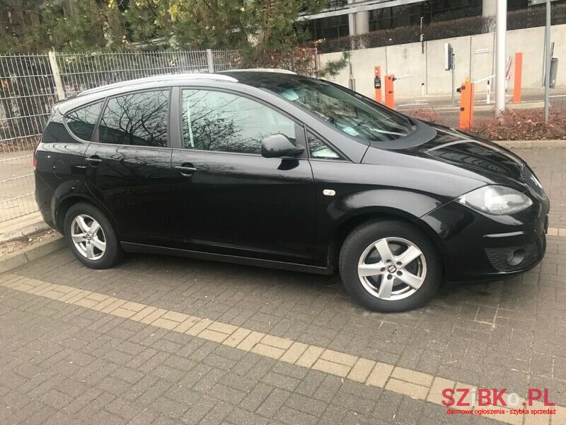 2013' SEAT Altea XL photo #2