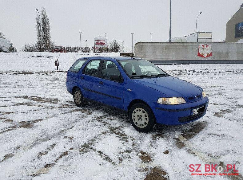 2002' Fiat Palio photo #1