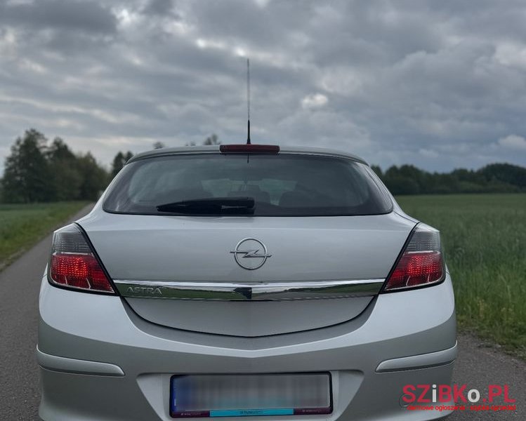 2005' Opel Astra Gtc 1.6 Cosmo photo #4
