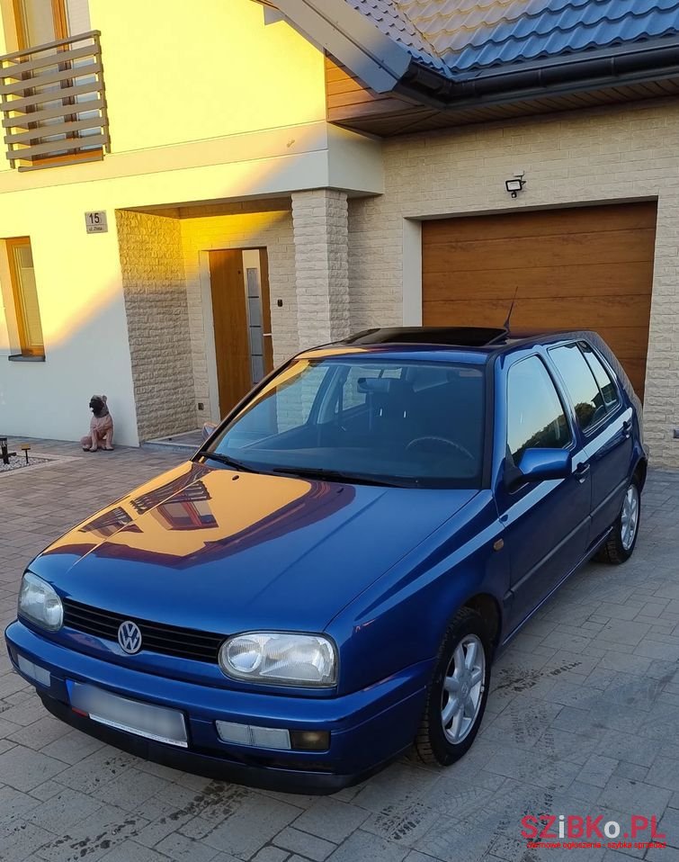 1996' Volkswagen Golf 1.6 photo #1