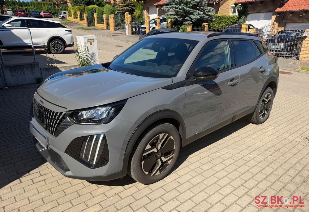2024' Peugeot 2008 photo #1