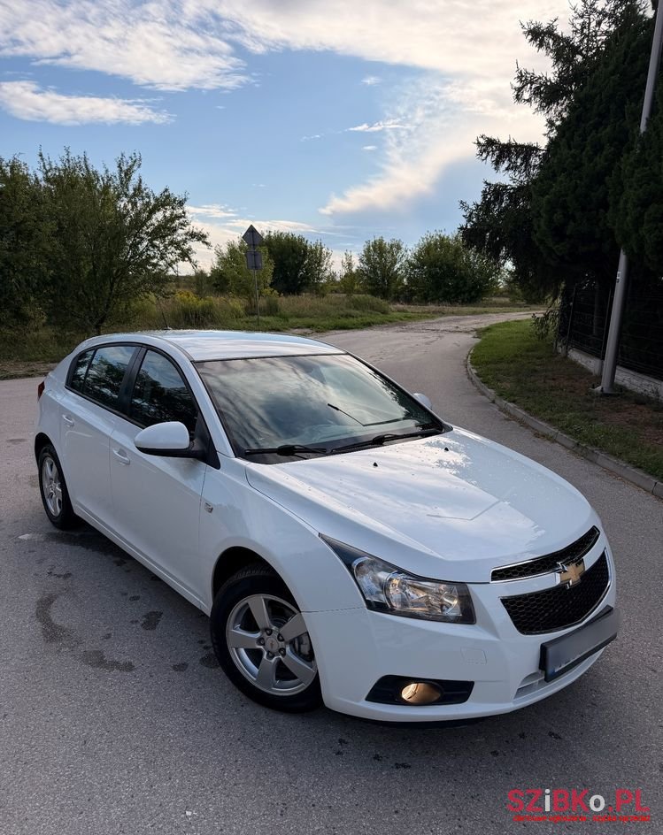 2012' Chevrolet Cruze 1.6 Ls photo #1