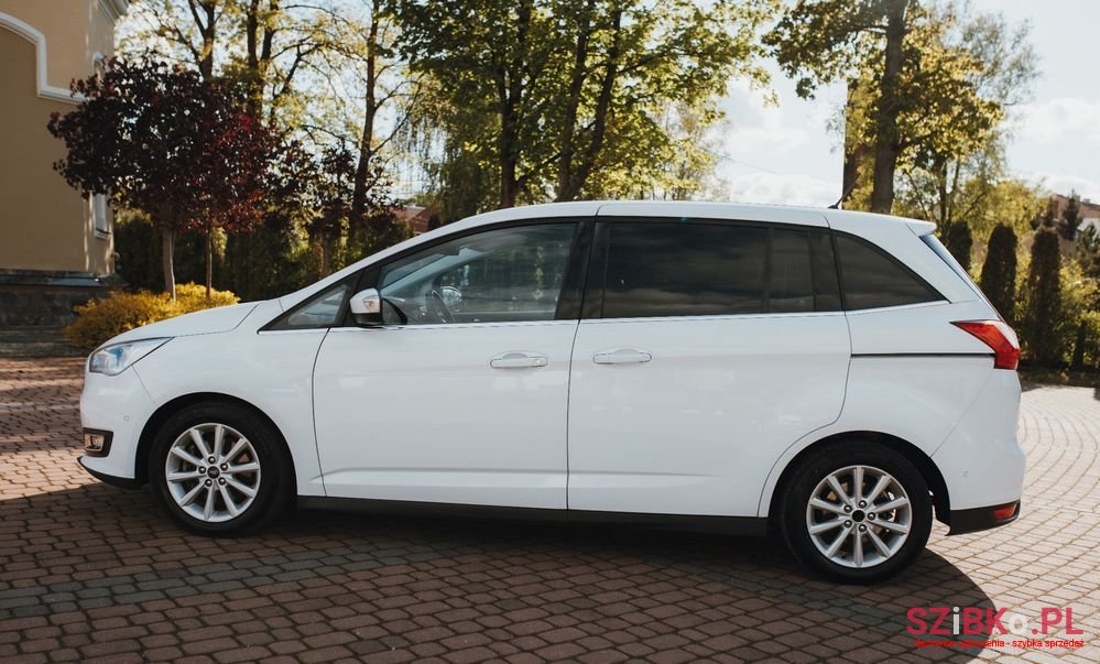 2018' Ford Grand C-MAX photo #5
