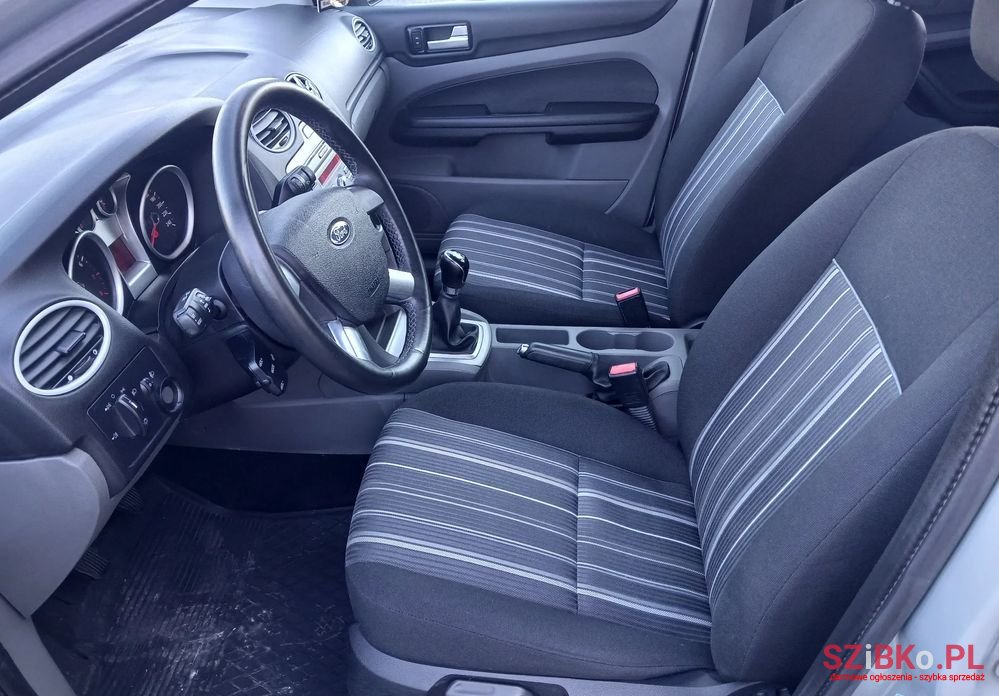 2009' Ford Focus 1.6 Gold X photo #5