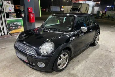 2009' MINI Cooper S Standard