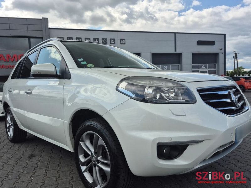 2012' Renault Koleos photo #2