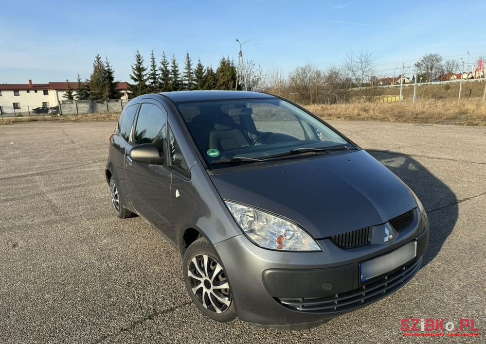 2005' Mitsubishi Colt 1.1 Inform photo #3