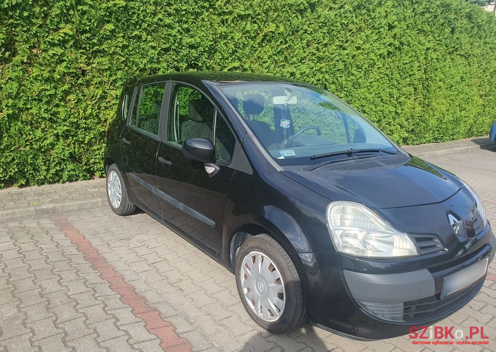2008' Renault Modus Grand photo #1