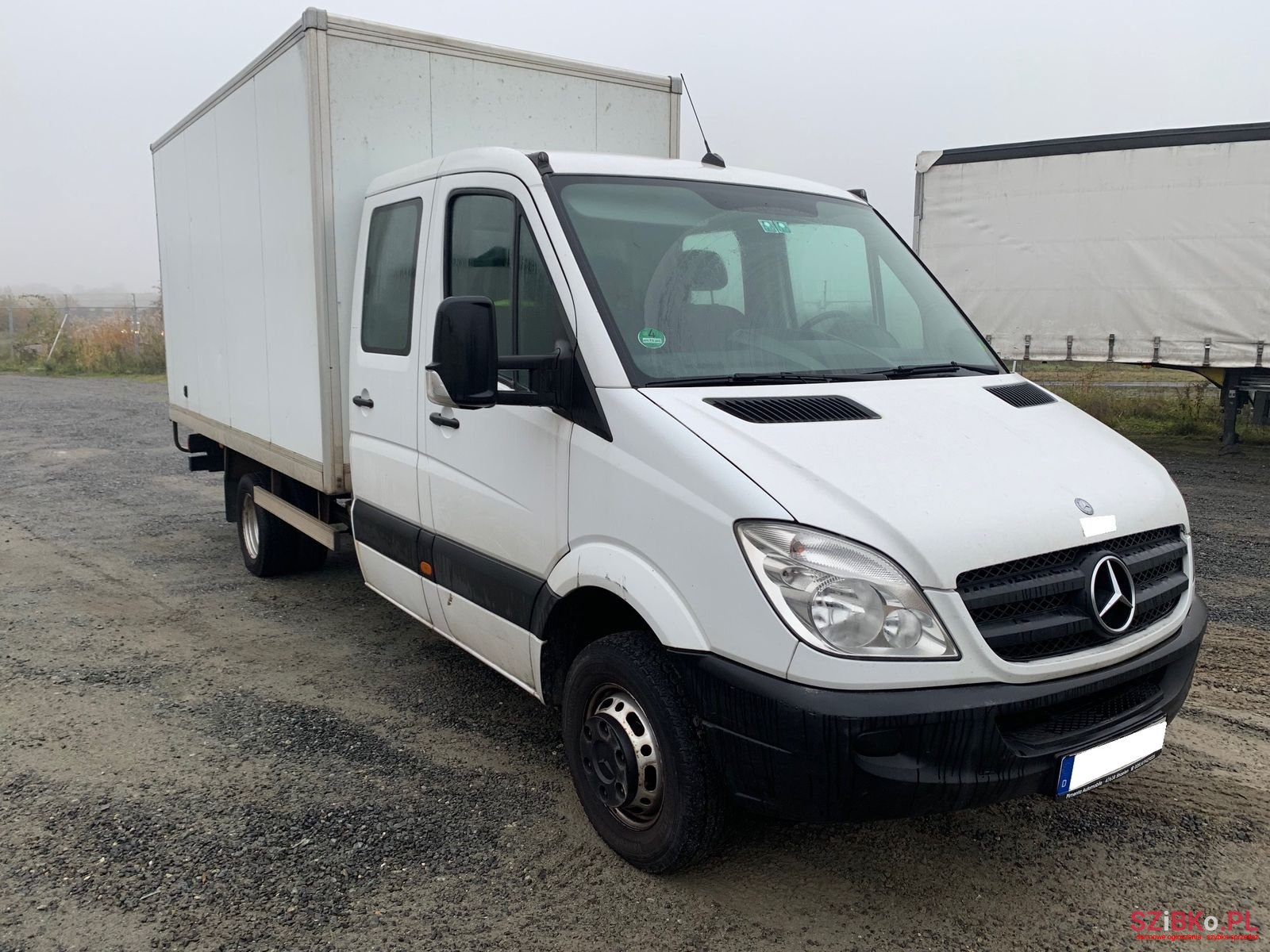 2010' Mercedes-Benz 516 CDI Sprinter photo #2