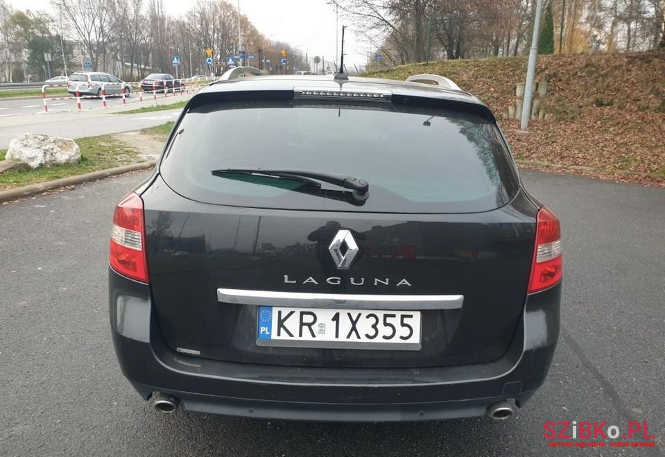 2008' Renault Laguna photo #5