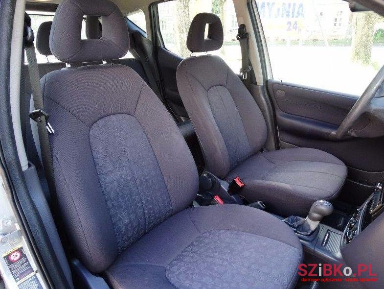 2004' Mercedes-Benz Klasa A photo #3