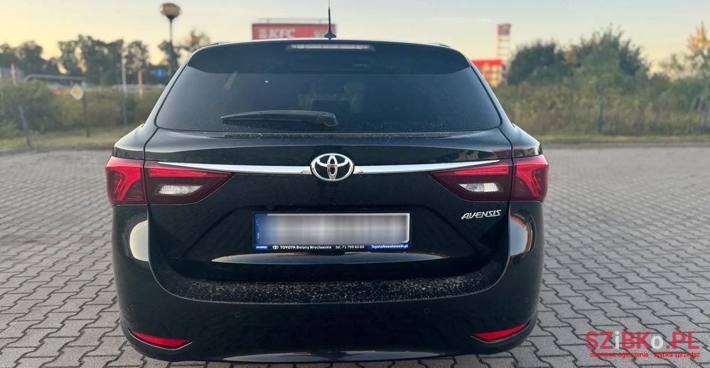 2017' Toyota Avensis 2.0 Prestige Ms photo #5