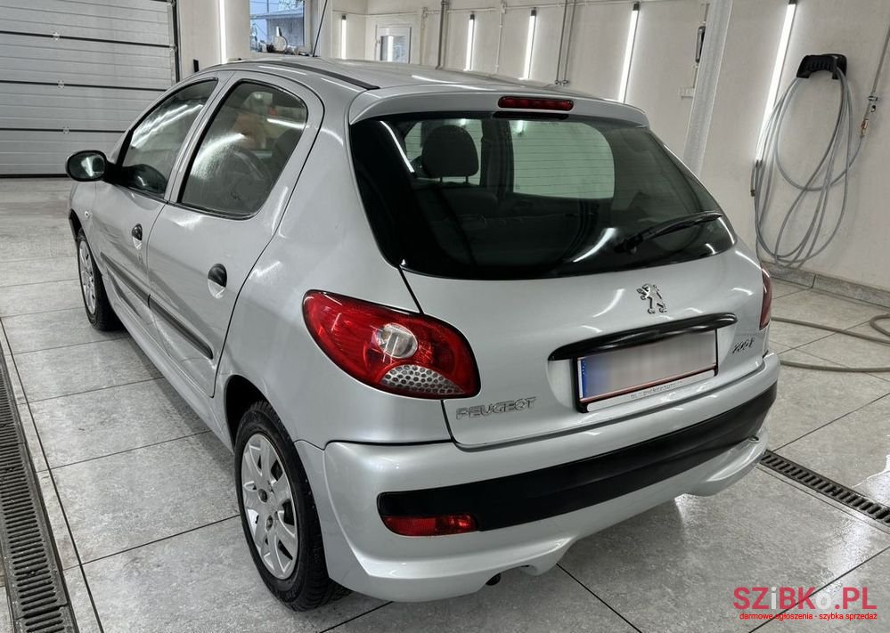 2009' Peugeot 206 Plus photo #2
