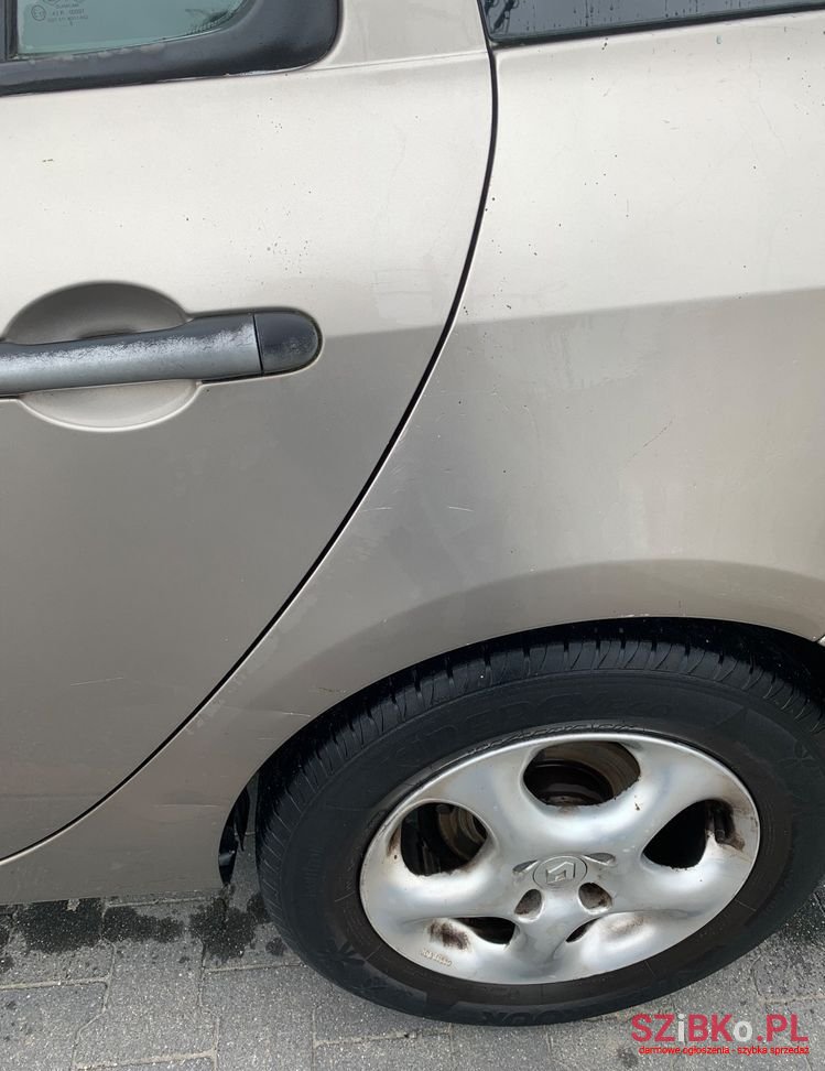 2008' Renault Clio 1.5 Dci Expression photo #5