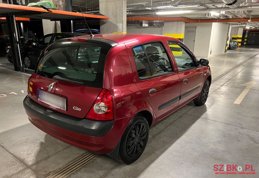 2003' Renault Clio photo #5