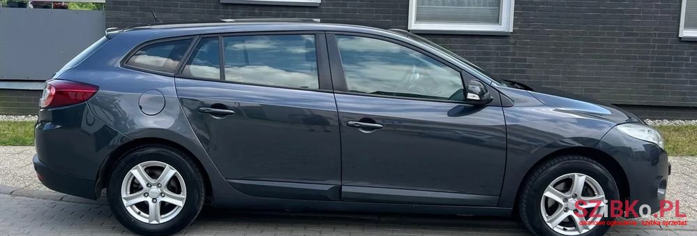 2011' Renault Megane 1.5 Dci Generation photo #6