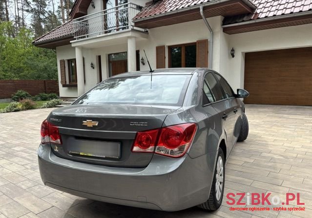 2009' Chevrolet Cruze 2.0 Vdci Base photo #5