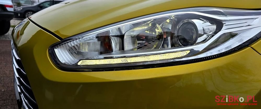 2013' Ford Fiesta photo #4