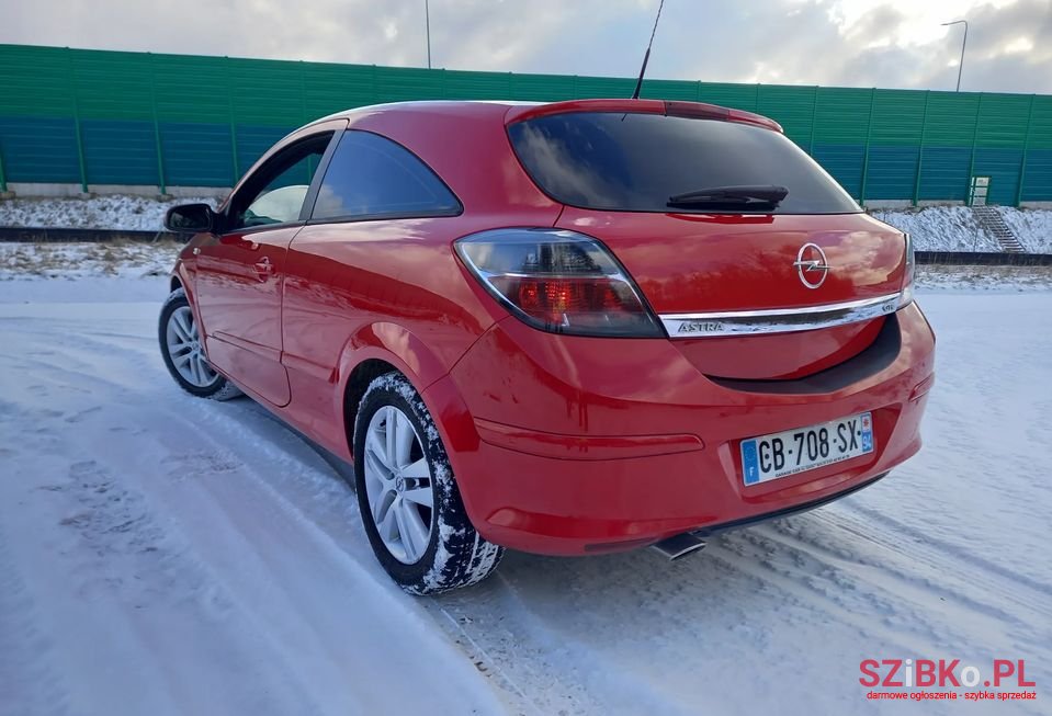 2007' Opel Astra photo #2