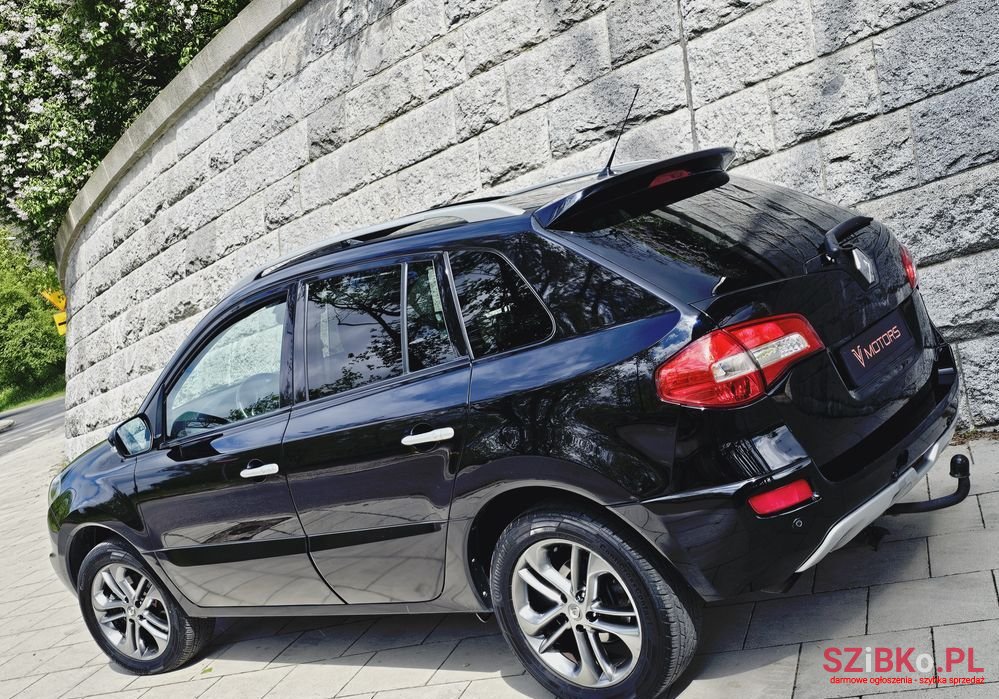 2012' Renault Koleos photo #6