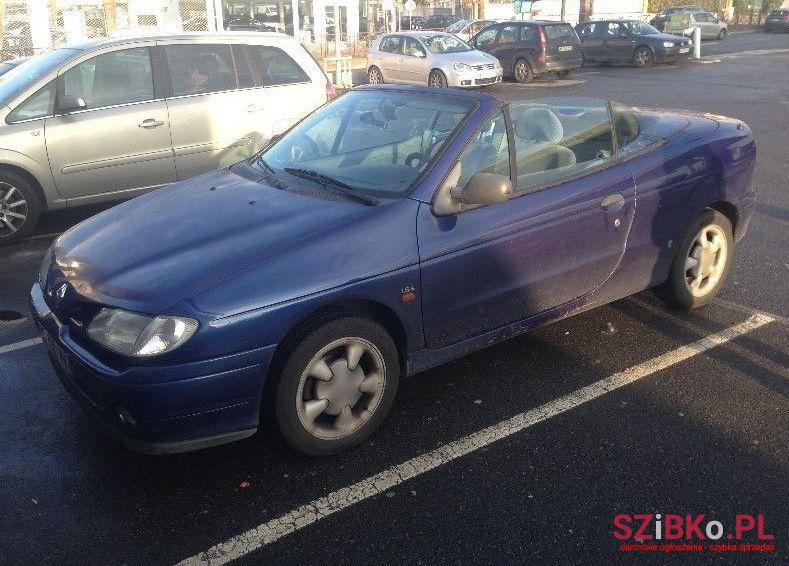 1997' Renault Megane photo #1