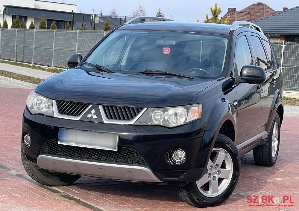 2009' Mitsubishi Outlander 2.4 Invite photo #1