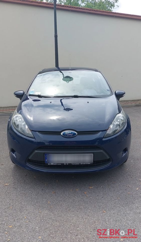 2010' Ford Fiesta photo #6