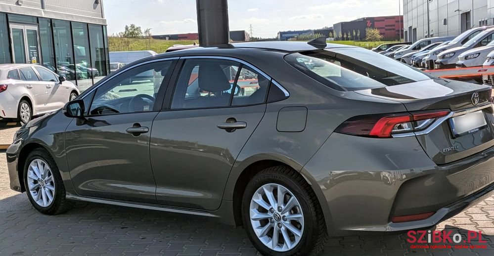 2022' Toyota Corolla 1.5 Comfort photo #2