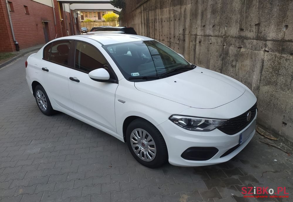 2016' Fiat Tipo 1.4 16V Easy photo #1