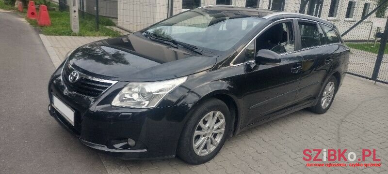 2009' Toyota Avensis photo #2