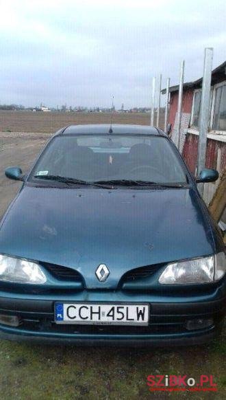 1996' Renault Megane photo #2