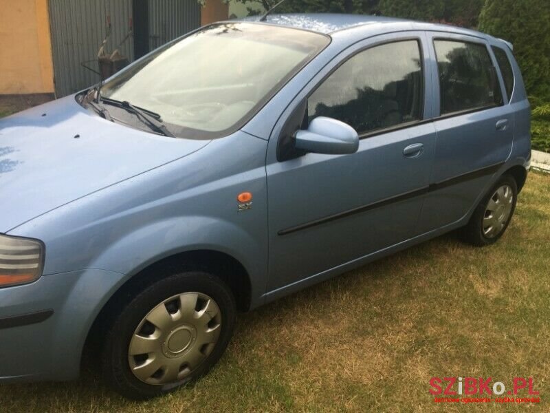 2004' Daewoo Kalos photo #5