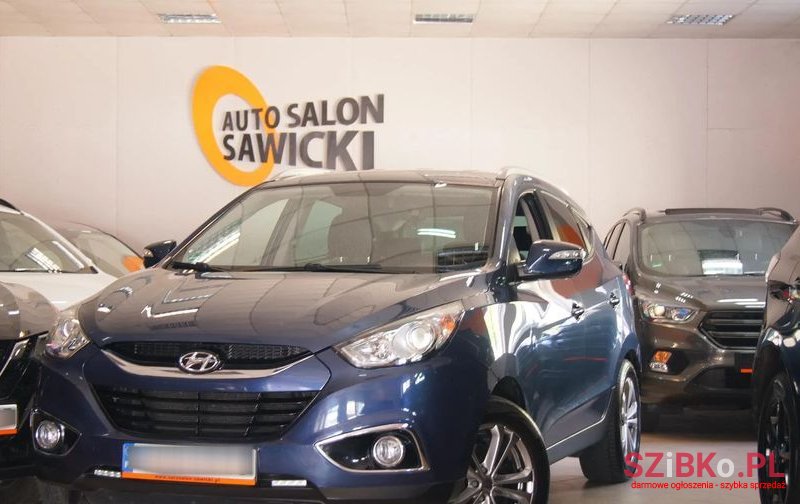 2011' Hyundai ix35 photo #1